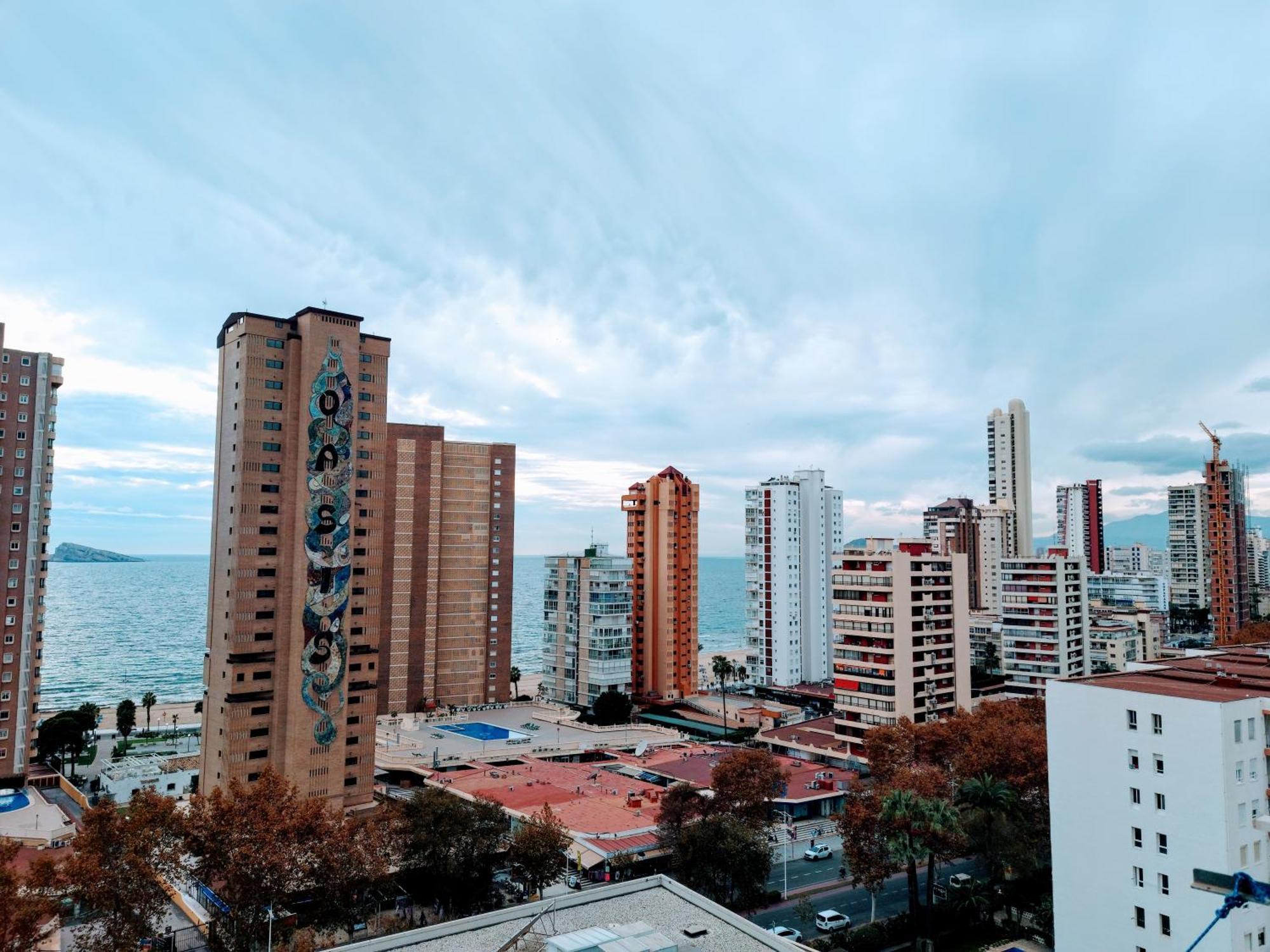 בנידורם Blue Sky Apartment מראה חיצוני תמונה