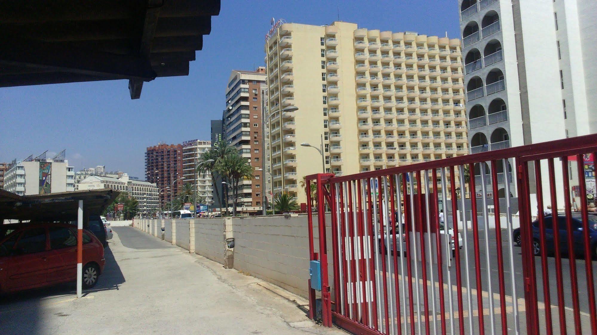 בנידורם Blue Sky Apartment מראה חיצוני תמונה